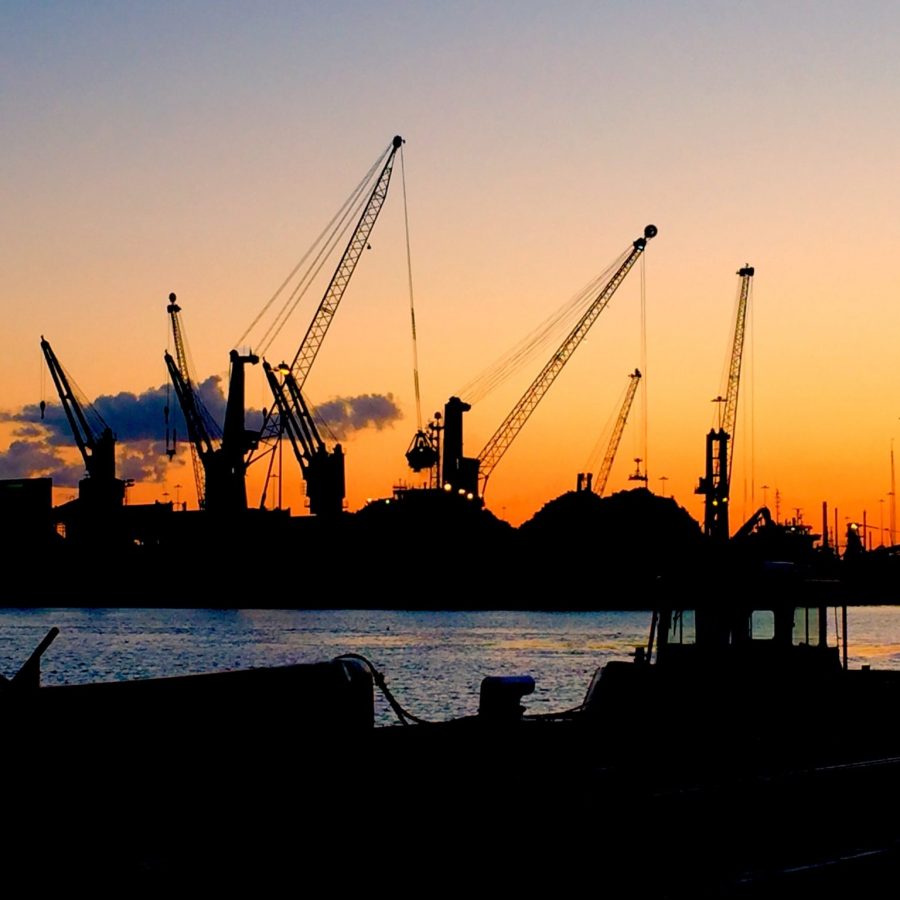 UK & European Haulage Solutions - Photo of Shipping Port